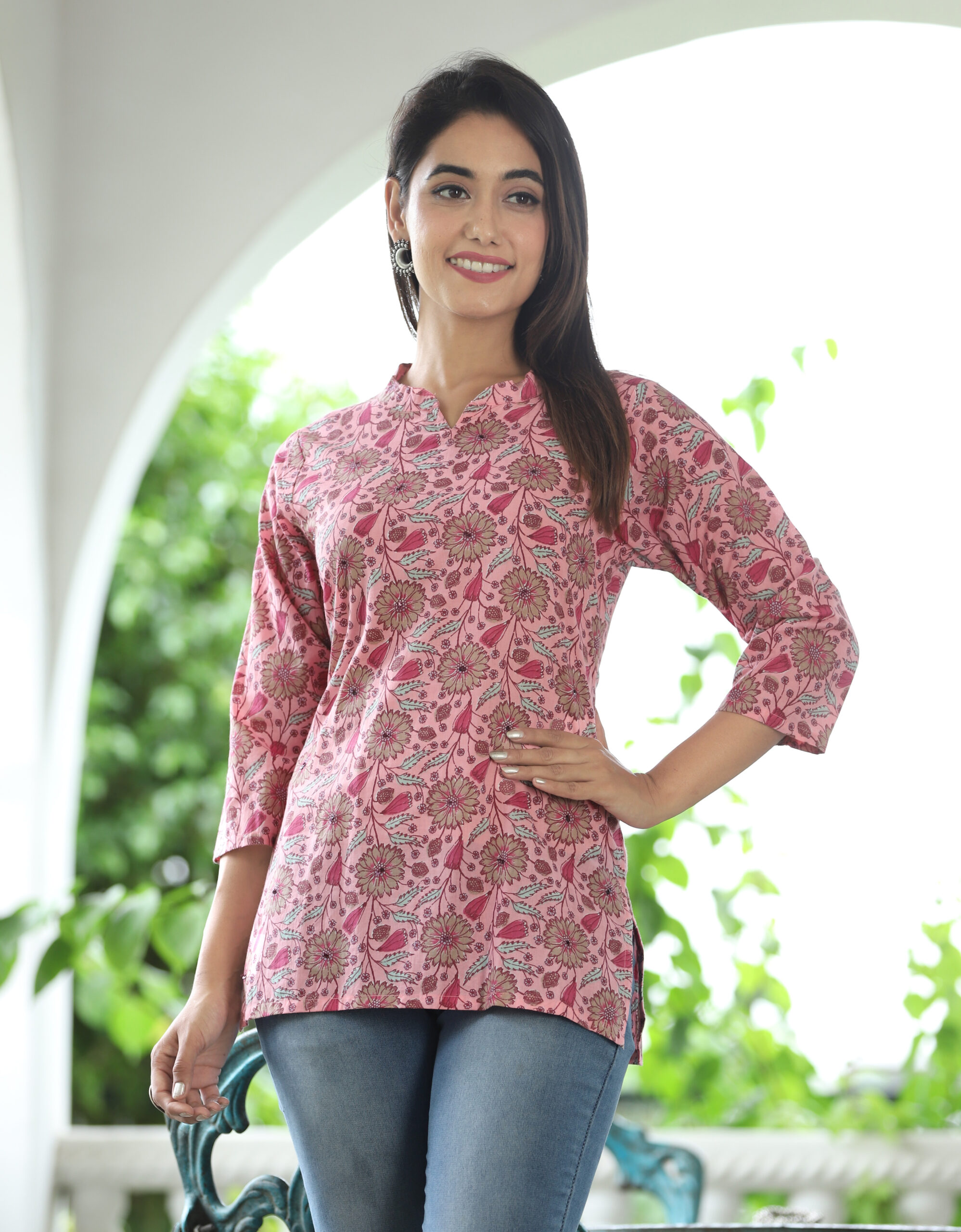 cotton short kurti dark-pink ekchhavi rounded-neck