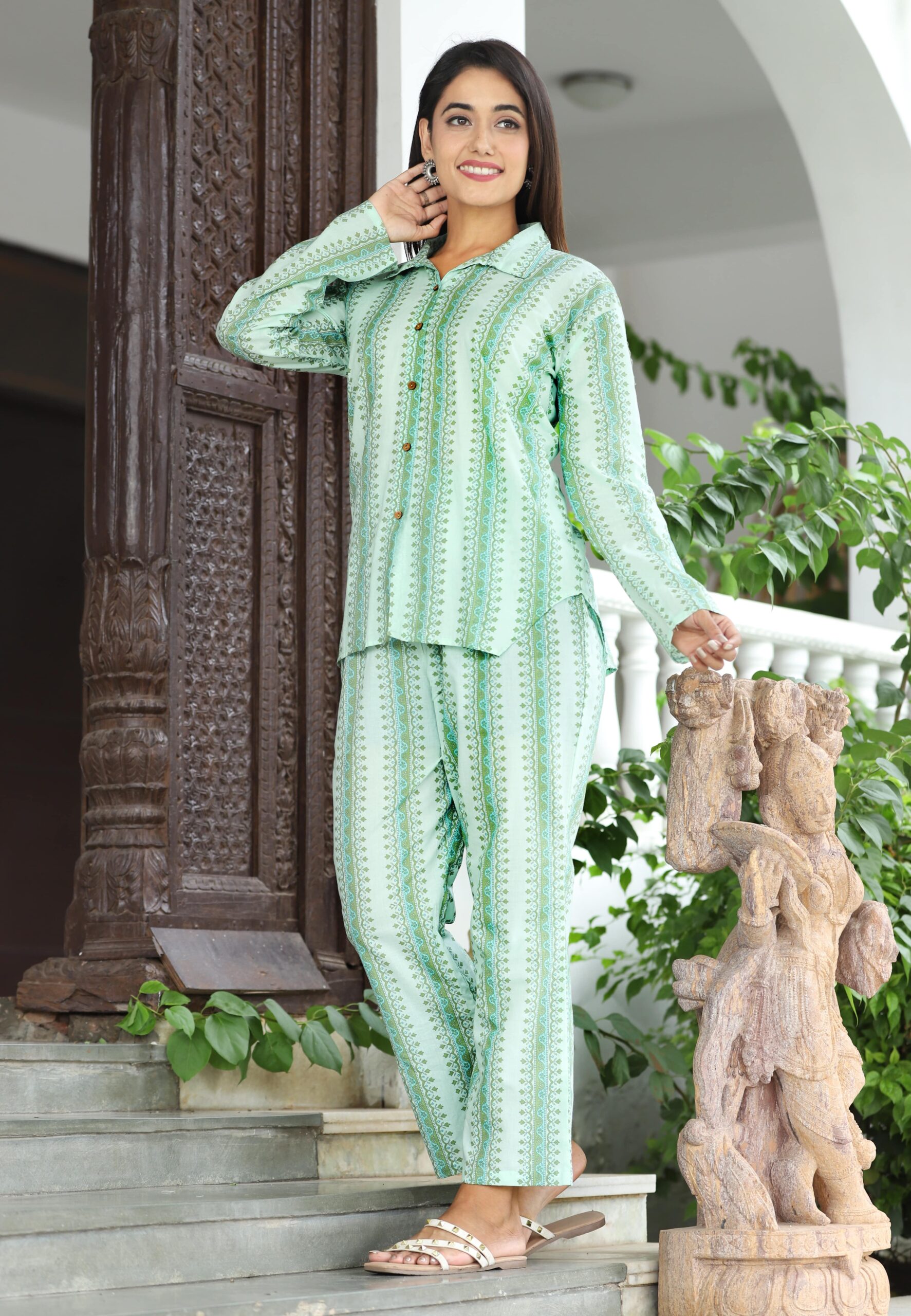 cotton co-ord set ekchhavi collared neckline green pajama